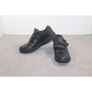 New Balance Mens 813 MW813HBK Black Casual Shoes Sneakers Size 11.5 D
